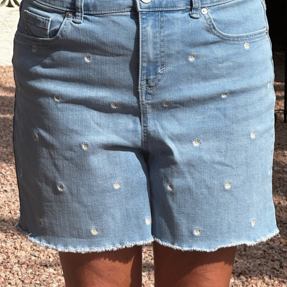 Style & Co women’s size 10 shorts